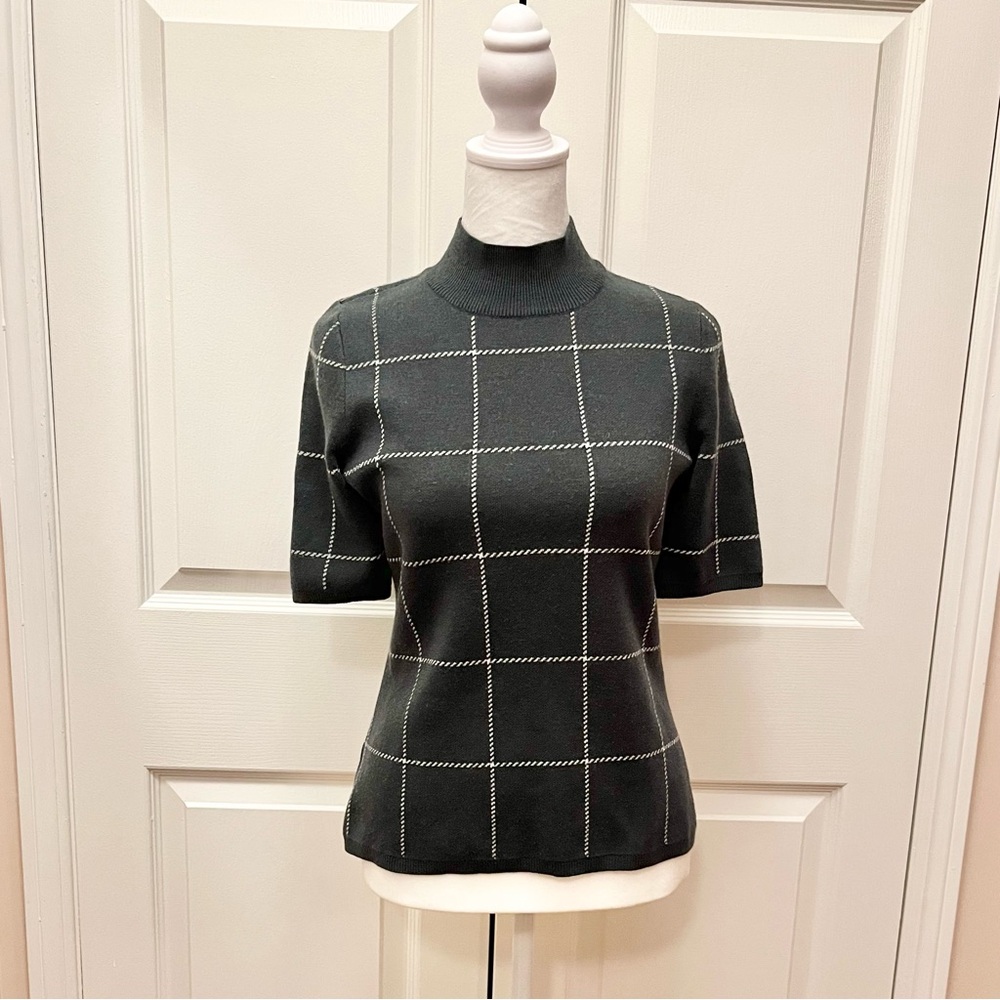 Ann Taylor Gray Check Mock Neck Sweater Top Medium Petite